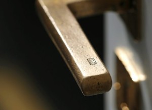 Bronzen deurbeslag | Dauby - Dauby