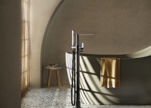 Hotbath Gal - Het perfecte meisje onder de jongens