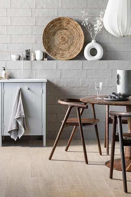 Blancs Natural I vtwonen tegels by Douglas & Jones