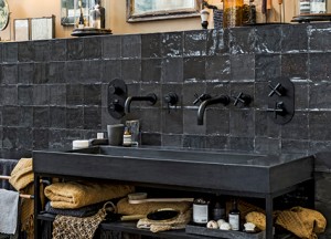 Craft Egg White mat I vtwonen tegels by Douglas & Jones