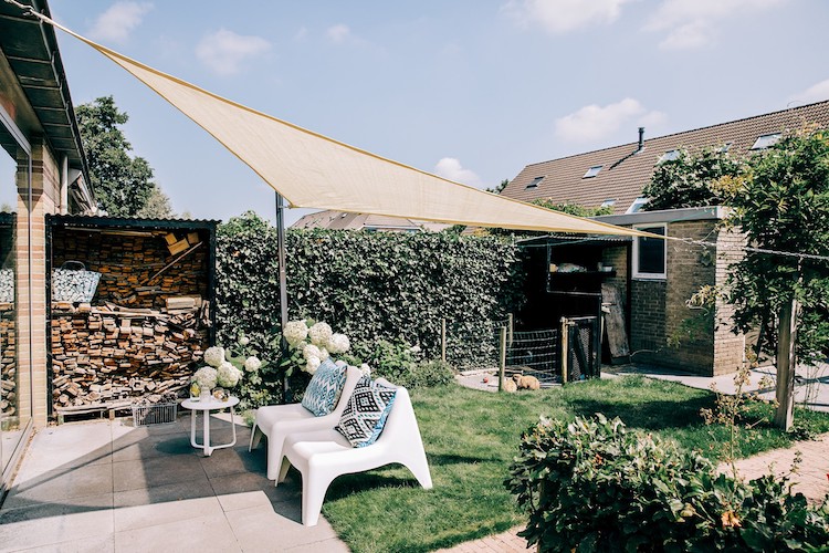 Gelijkzijdige driehoek schaduwdoek | ZONZ