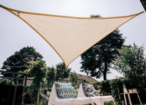 Gelijkzijdige driehoek schaduwdoek | ZONZ