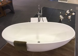 Baden van acryl, Solid Surface & mineral stone - Luca Sanitair