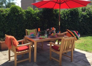 5 handige accessoires die genieten in de tuin nog aangenamer maken - 