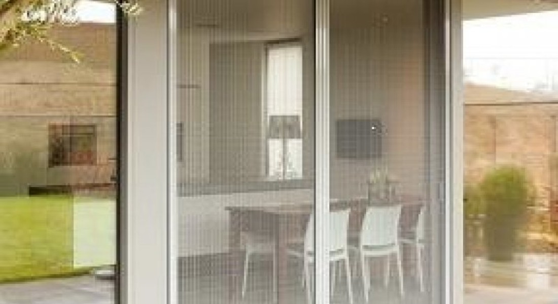 Kan ik mijn hordeur in de winter laten zitten of niet? 