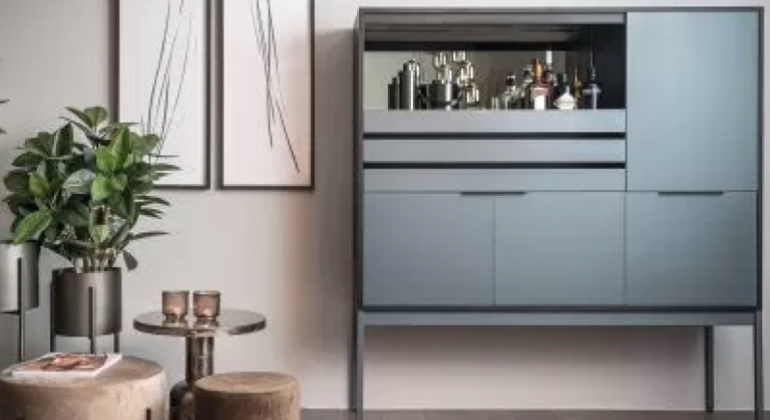 Design meubelen van de meest luxe en exclusieve merken, zoals DÃ´me Deco en Eichholtz vind je bij Solfelt