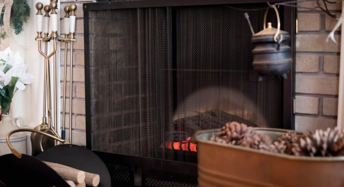 Voorkom schoorsteenbrand en laat de schoorsteen tijdig renoveren