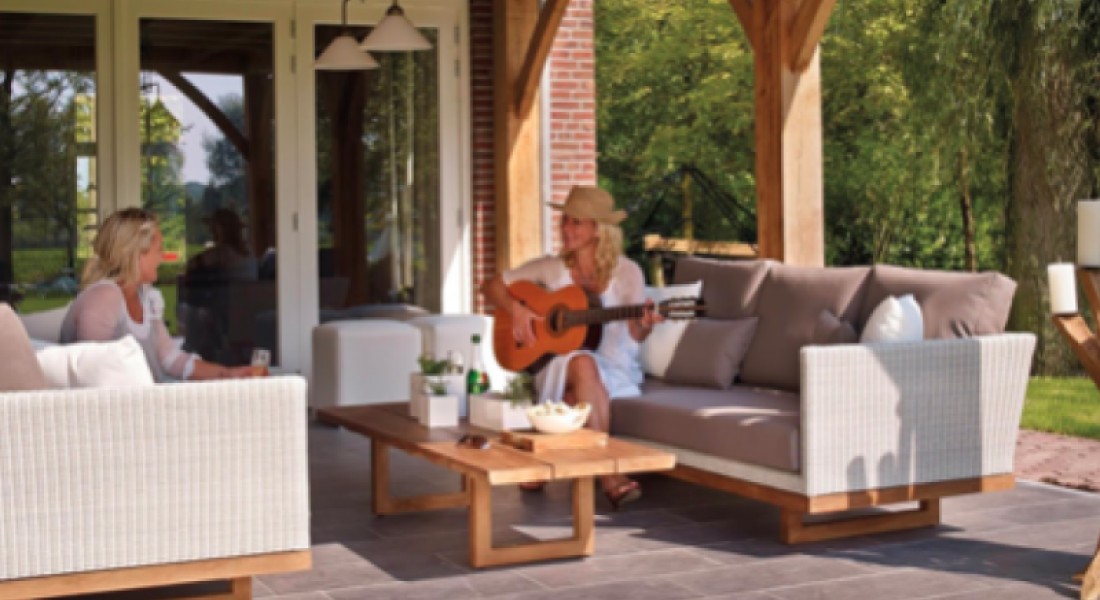 Succes met tuinmeubels van pallets en andere houtrestanten