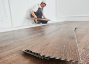 Hoe gebruik je een laminaatsnijder - 