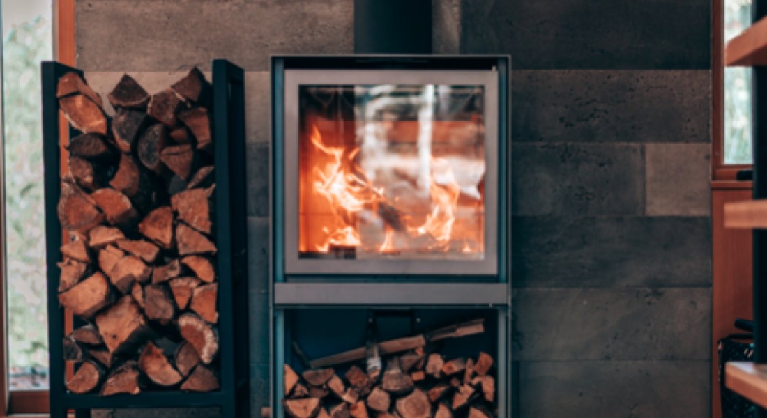 Duurzaam bezig: zo kom je aan hout voor je kachel