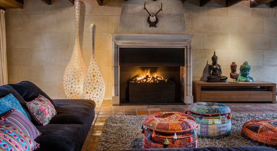 Moderne Boley gashaard in landelijk interieur