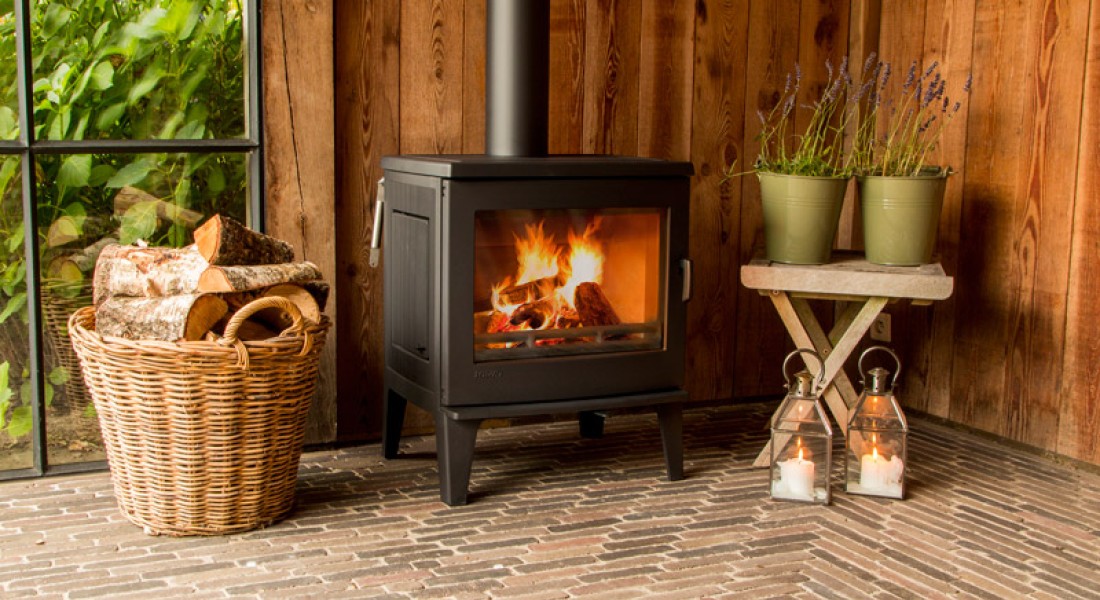 Leer over veilig hout stoken zonder overlast