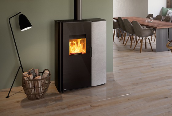 De combikachel: pelletkachel en houtkachel in één! - RIKA