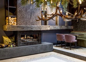 Binnenkijken: elektrische designhaard in de horeca - Kalfire Fireplaces