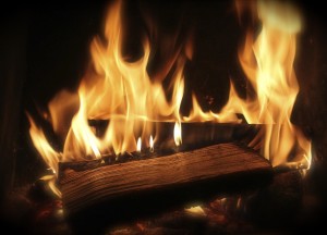 10 tips om op een verantwoorde manier te stoken met haardhout - 