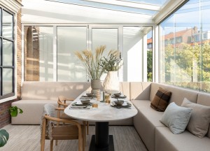 SOLOSTONE Uni Travertine Greige I vtwonen buitentegels by Douglas &amp; Jones - vtwonen buitenvloeren by Douglas &amp; Jones