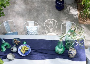 SOLOSTONE Uni Hormigon Antracite I vtwonen buitentegels by Douglas &amp; Jones  - vtwonen buitenvloeren by Douglas &amp; Jones