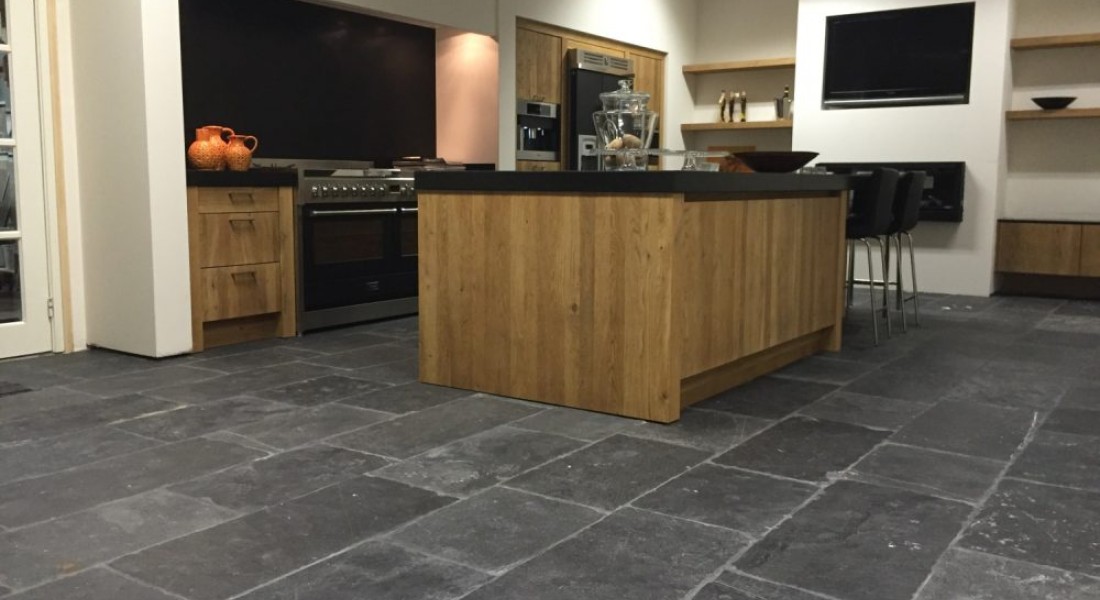 Showroom natuursteen- & keramische vloeren van Nibo Stone