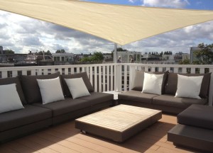 Schaduwdoek op dakterras | ZONZ - ZONZ sunsails