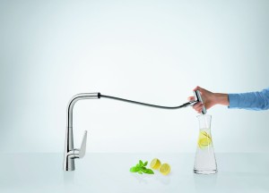 De nieuwe Hansgrohe kranen met uittrekbare vuistdouche - 