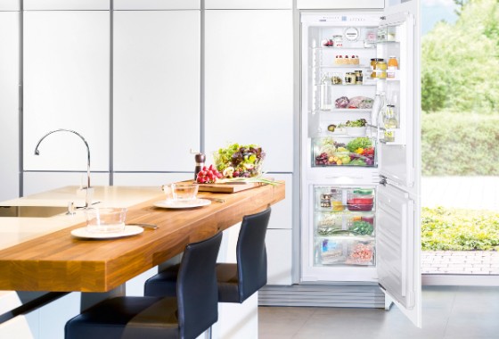 De nieuwe Liebherr koel/vriescombinatie: superzuinig & nooit meer ontdooien - Liebherr