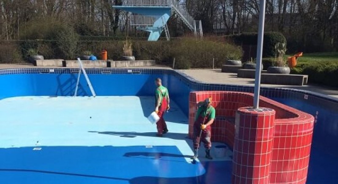 Uw zwembad laten renoveren?