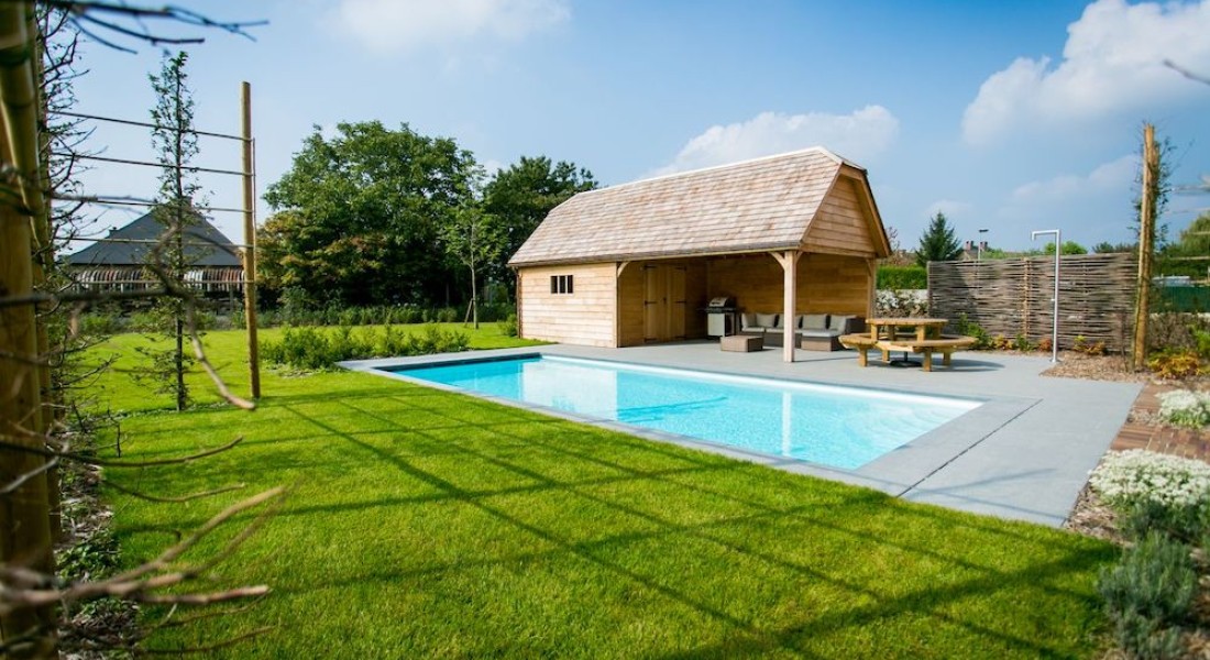 De voordelen van een monoblok zwembad