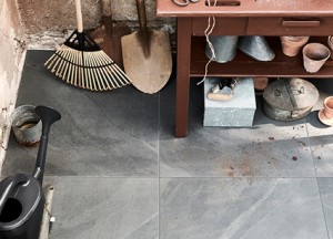 SOLOSTONE Uni Waves I vtwonen buitentegels by Douglas &amp; Jones - vtwonen buitenvloeren by Douglas &amp; Jones