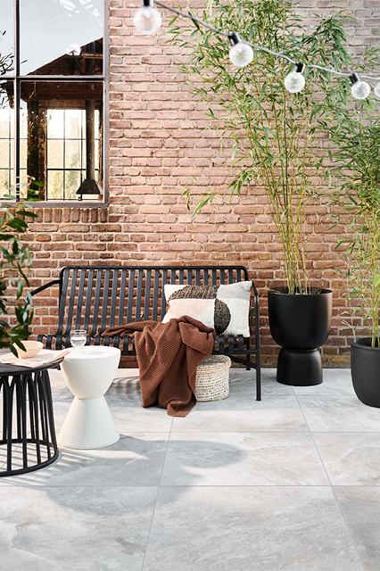 SOLOSTONE Uni Clouds I vtwonen buitentegels by Douglas & Jones