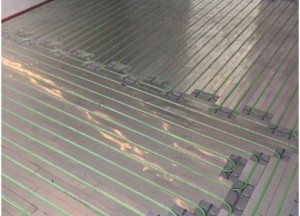 Houten ondervloer met vloerverwarming  | WARP Systems