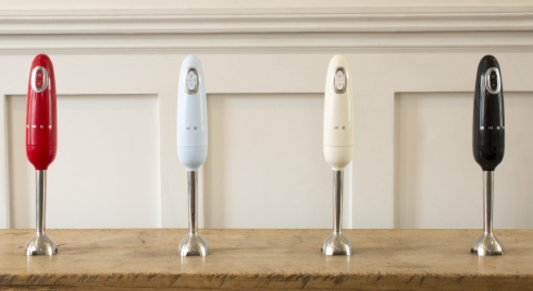 De nieuwe Smeg staafmixer in 50's Style!