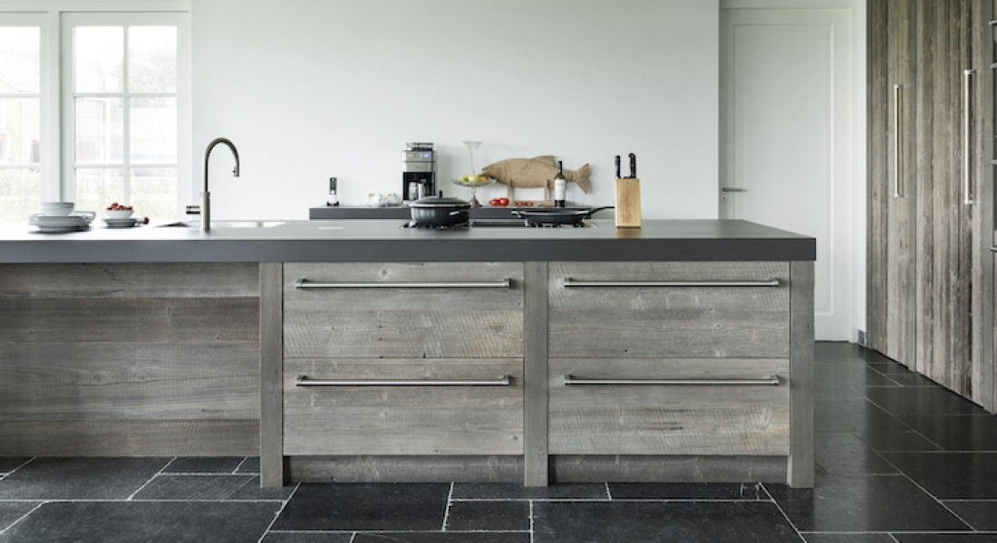 Binnenkijken! Houten keuken van RestyleXL