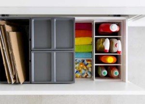 Opgeruimd afval scheiden met de Orgalux afvallade - Orgalux