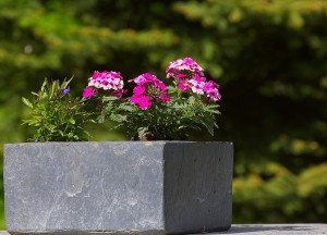 Zelf je plantenbak metselen voor een mooie tuin - 