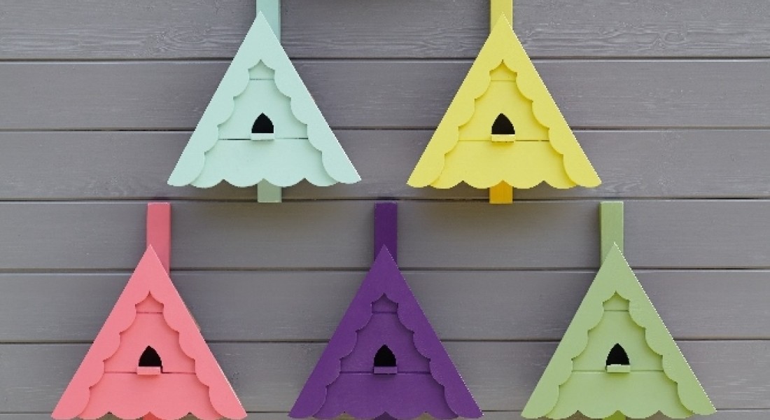 Buitenverf voor de tuin in frisse trendkleuren