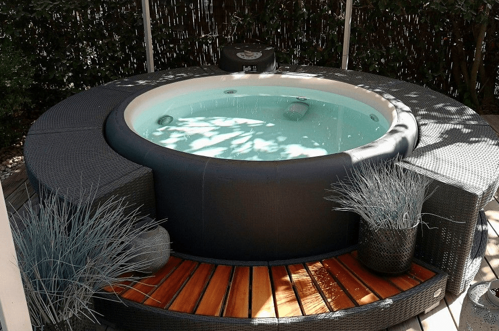 Softub | Hottub Select
