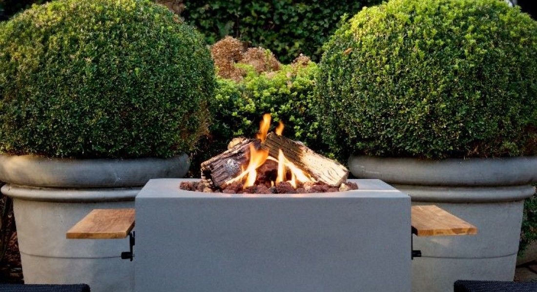 De sfeer van een kampvuur in elke tuin