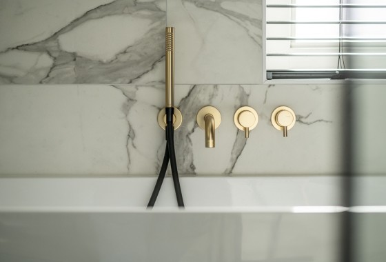 Luca Sanitair heeft 22 designkranen in 17 verschillende kleuren - Luca Sanitair