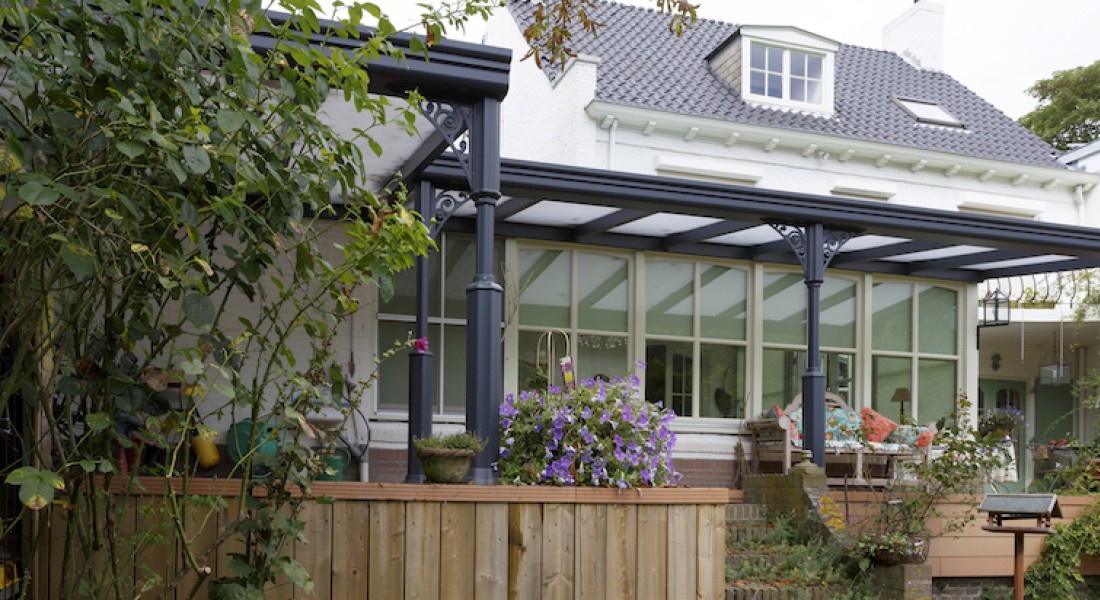 Optimaal genieten van je terras met een terrasoverkapping