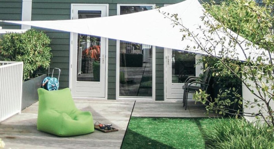 Een schaduwdoek: Functioneel & sfeervol