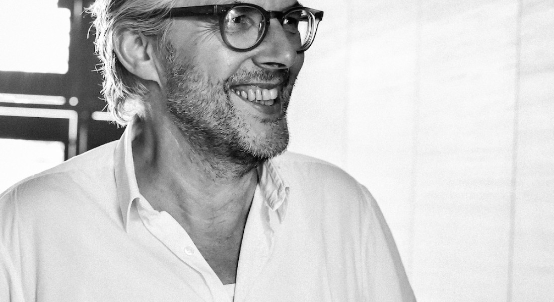 Interview interieurarchitect Kees Marcelis: Een haard in huis, durf te dromen