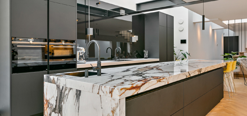 Marmerlook in de keuken | Uw KeukenSpeciaalzaak