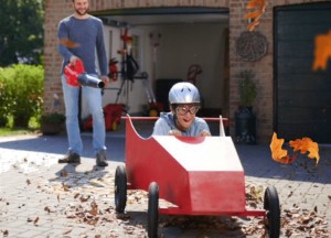 Voor de beste vader: de Beste Koop grasmaaier! - WOLF-Garten