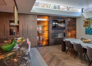 Binnenkijken: Stylish Glass in villa Oisterwijk - 