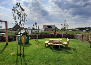 Wilgentenen schutting met tuinhek | Wilhout