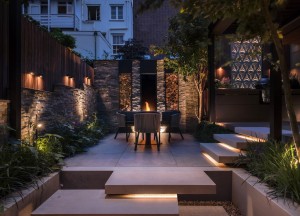 Inspiratie, stadstuin in Amsterdam met buitenkeuken - 