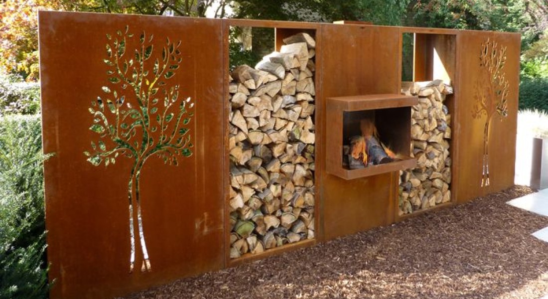 Stoere cortenstalen buitenhaard van ABK Outdoor