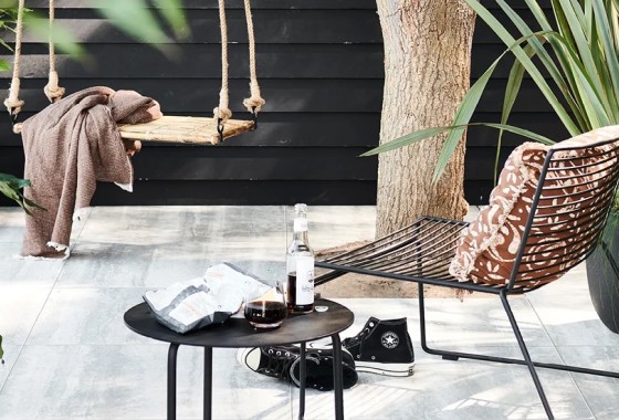 De mooiste keramische buitenvloeren voor jouw tuin - vtwonen buitenvloeren by Douglas &amp; Jones