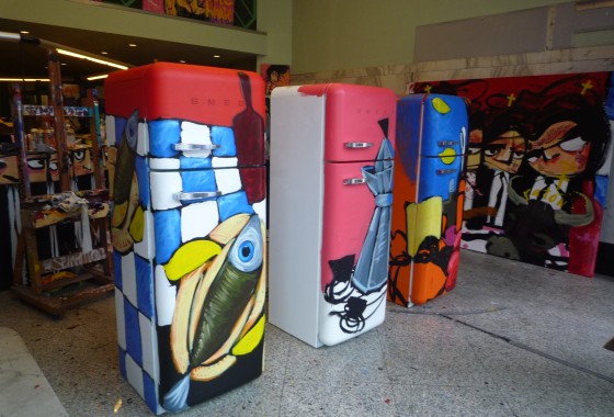Kunstenaars beschilderen SMEG koelkasten - Smeg