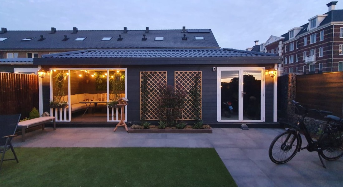 Tuinhuizen met de looks van hout en de voordelen van kunststof